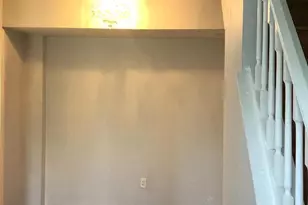 9798 Hagel Cir, Lorton, VA 22079 - Photo 8