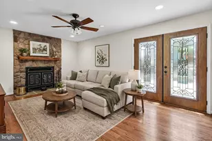 15117 Philip Lee Rd, Chantilly, VA 20151 - Photo 28