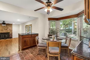 15117 Philip Lee Rd, Chantilly, VA 20151 - Photo 22