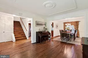 15117 Philip Lee Rd, Chantilly, VA 20151 - Photo 10