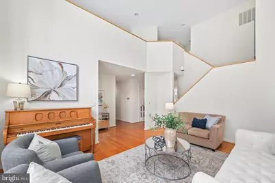 11573 Hemingway Drive, Reston, VA 20194 - Photo 6