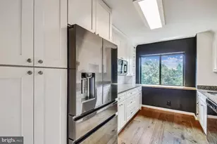 5902 Mt Eagle Dr, Alexandria, VA 22303 - Photo 22