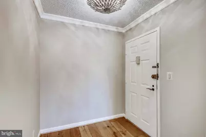 5902 Mount Eagle Drive #310, Alexandria, VA 22303 - Photo 4