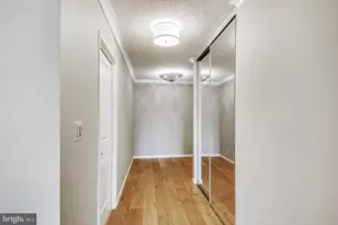 5902 Mt Eagle Dr, Alexandria, VA 22303 - Photo 6