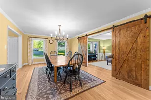 5604 Mary Fairfax Ct, Fairfax Station, VA 22039 - Photo 8
