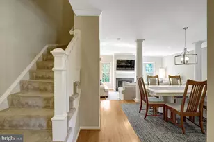 8213 Clifton Farm Ct, Alexandria, VA 22306 - Photo 20