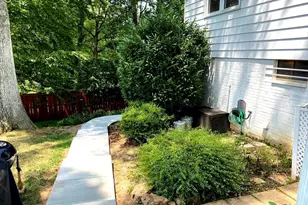 7427 Grace St, Springfield, VA 22150 - Photo 36