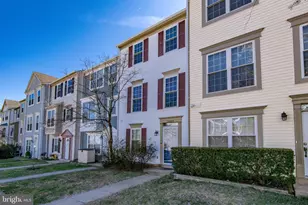 13993 Gunners Pl, Centreville, VA 20121 - Photo 2