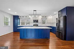 8320 Telegraph Rd, Lorton, VA 22079 - Photo 6