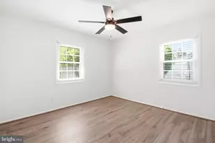 5504 Kathleen Pl, Springfield, VA 22151 - Photo 16