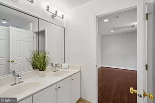 1703 Raleigh Hill Rd, Vienna, VA 22182 - Photo 34