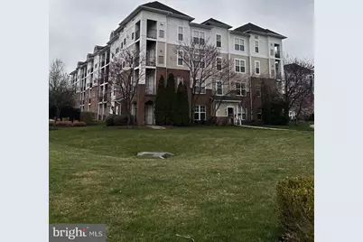 3810 Lightfoot Street #206, Chantilly, VA 20151 - Photo 2