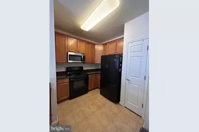 3810 Lightfoot Street #206, Chantilly, VA 20151 - Photo 8