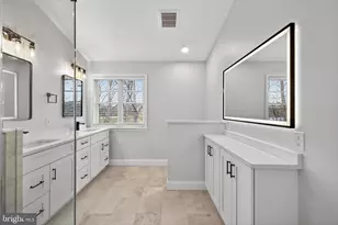 2526 Brenton Point Dr, Reston, VA 20191 - Photo 58