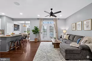 2526 Brenton Point Dr, Reston, VA 20191 - Photo 6