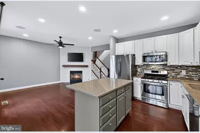 2526 Brenton Point Drive, Reston, VA 20191 - Photo 38