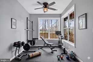 2526 Brenton Point Dr, Reston, VA 20191 - Photo 92