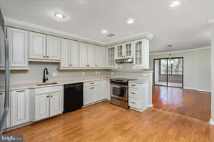11500 Fairway Dr, Reston, VA 20190 - Photo 30