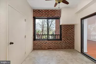 11500 Fairway Dr, Reston, VA 20190 - Photo 20