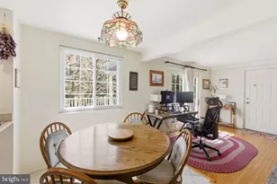 9301 Willow Pond Ln, Burke, VA 22015 - Photo 18