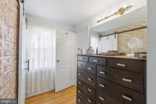 9301 Willow Pond Ln, Burke, VA 22015 - Photo 32