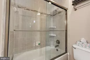 9301 Willow Pond Ln, Burke, VA 22015 - Photo 44