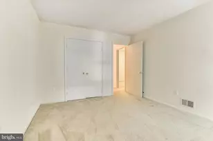 3863 Persimmon Cir, Fairfax, VA 22031 - Photo 28