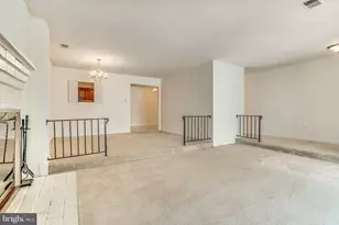 3863 Persimmon Cir, Fairfax, VA 22031 - Photo 10