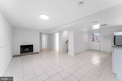 3233 Apex Circle #B, Falls Church, VA 22044 - Photo 2