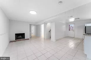 3233 Apex Cir, Falls Church, VA 22044 - Photo 2