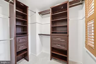 10097 Chestnut Wood Ln, Burke, VA 22015 - Photo 22