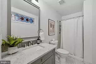 12615 Heritage Farm Ln, Herndon, VA 20171 - Photo 34