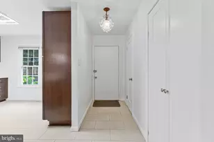 11852 St Trinians Ct, Reston, VA 20191 - Photo 4