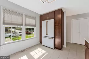 11852 St Trinians Ct, Reston, VA 20191 - Photo 8