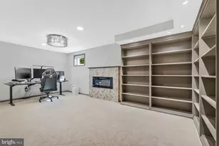 11852 St Trinians Ct, Reston, VA 20191 - Photo 16