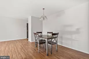 561 Florida Ave, Herndon, VA 20170 - Photo 8