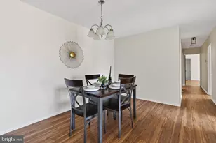 561 Florida Ave, Herndon, VA 20170 - Photo 8