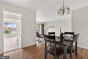 561 Florida Ave, Herndon, VA 20170 - Photo 8