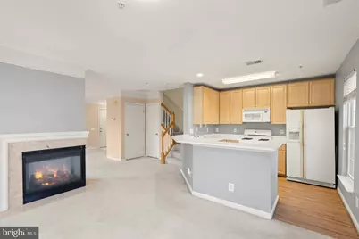 12739 Fair Crest Court #301, Fairfax, VA 22033 - Photo 14