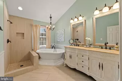 3786 Elmwood Towne Way, Alexandria, VA 22303 - Photo 24