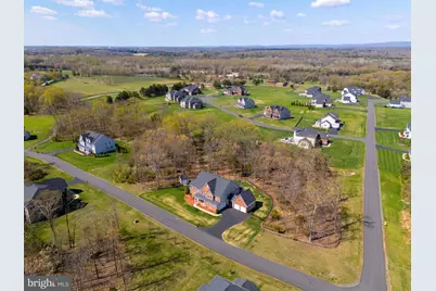 6820 Lilly Belle Court, Centreville, VA 20120 - Photo 64