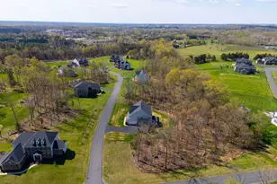 6820 Lilly Belle Ct, Centreville, VA 20120 - Photo 64