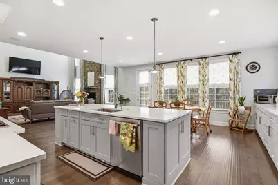 6820 Lilly Belle Court, Centreville, VA 20120 - Photo 10
