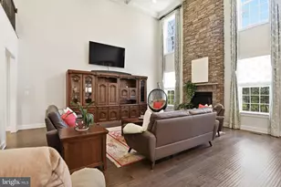 6820 Lilly Belle Ct, Centreville, VA 20120 - Photo 8