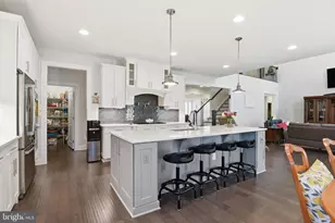 6820 Lilly Belle Ct, Centreville, VA 20120 - Photo 12
