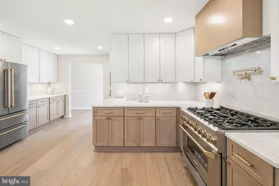 9424 Brian Jac Lane, Great Falls, VA 22066 - Photo 8