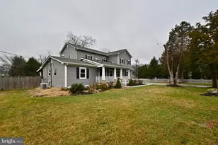 8018 Fordson Rd, Alexandria, VA 22306 - Photo 2