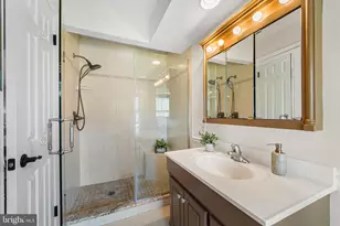 5407 Point Longstreet Way, Burke, VA 22015 - Photo 44