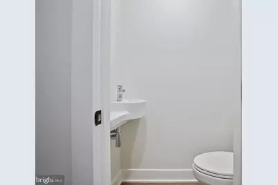 165 East Street NE, Vienna, VA 22180 - Photo 8