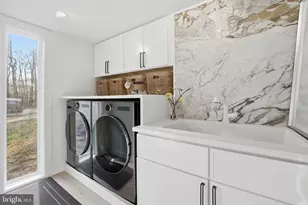 11216 S Shore Rd, Reston, VA 20190 - Photo 36